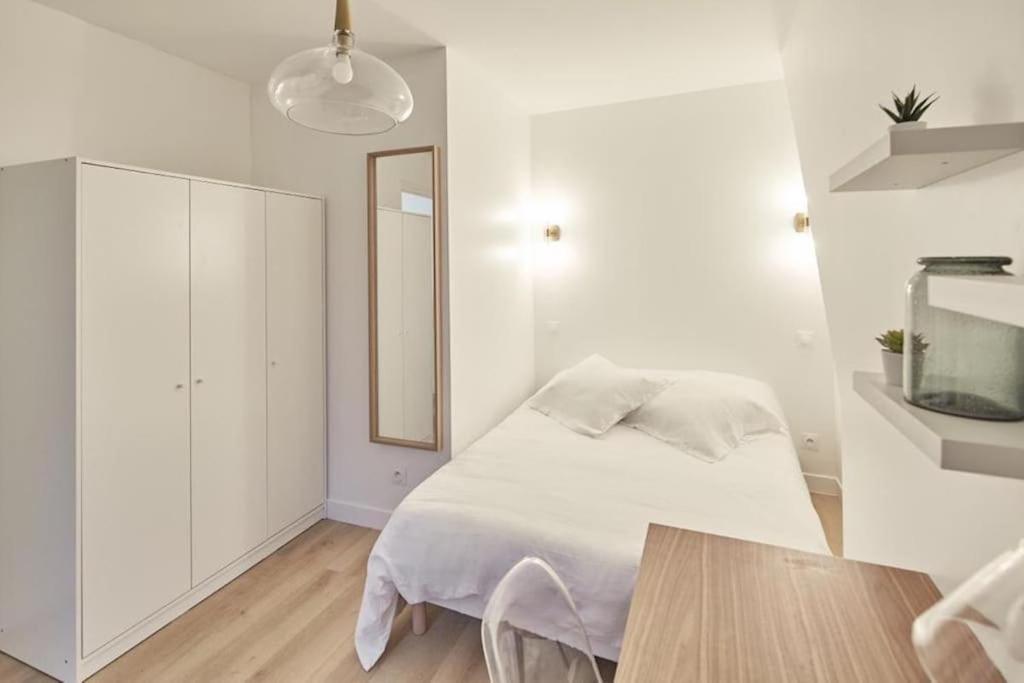 Calm & Cosy Flat In Levallois Екстериор снимка