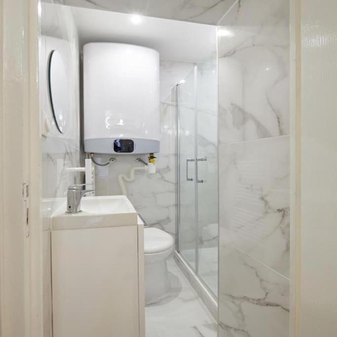 Calm & Cosy Flat In Levallois Екстериор снимка