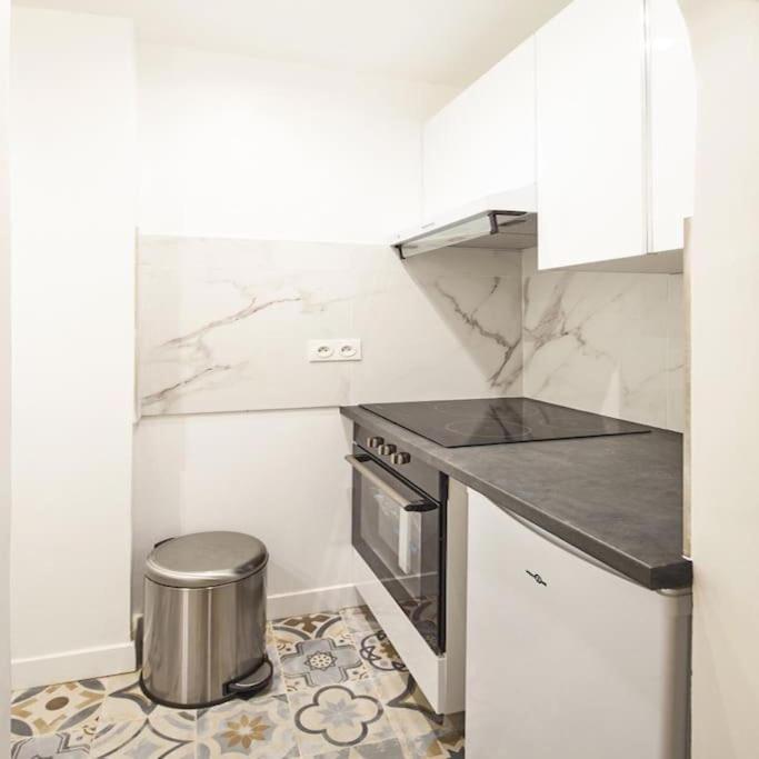 Calm & Cosy Flat In Levallois Екстериор снимка
